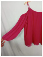 blusa rosa Calvin Klein con mangas talla L hombros descubiertos fairycore