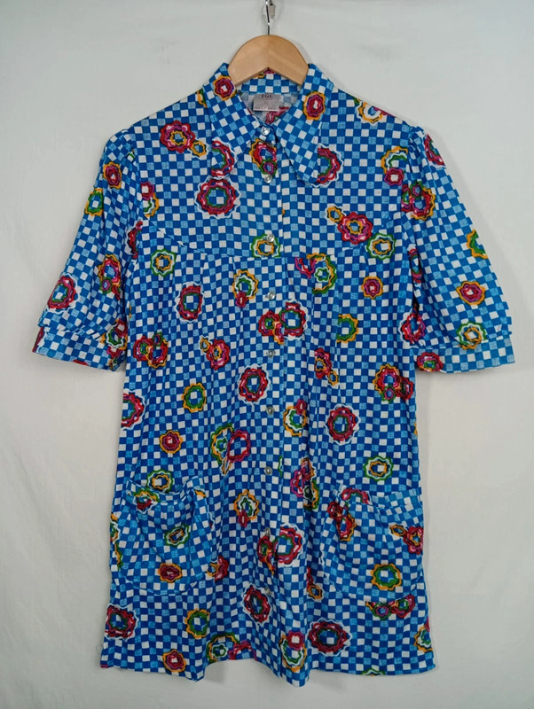 942e6d30-bc7b-4c00-94ea-ebe141cbd279.jpeg camisa flores cuadros tgl 36 vintage