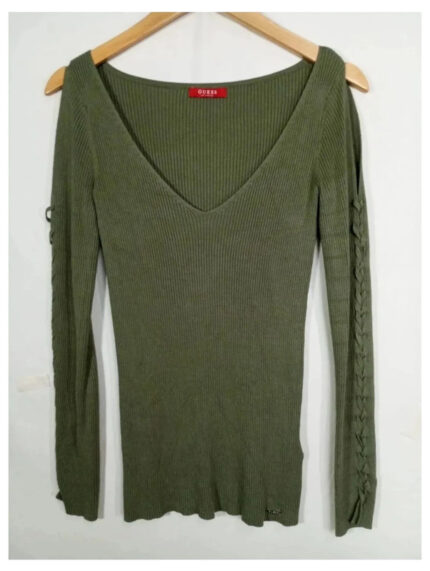 jersey verde guess talla s o top y2k vintage años 00s ajustado con hombros al aire.