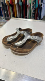 Sandalias birkenstock plateadas talla 34