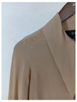 camisa marrón o beige claro Gucci talla 36