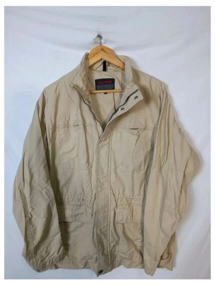 Abrigo invicta beige talla m
