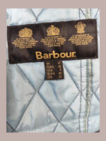 Chaqueta acolchada Barbour internacional, azul oscuro con forro azul claro Talla 38