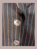 Chaqueta Escada negra con rayas naranjas "diplomática" talla 42. Sin estrenar.