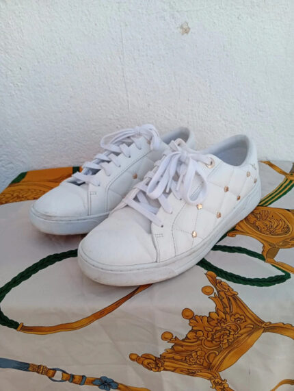deportiva blanca Ted Baker talla 40
