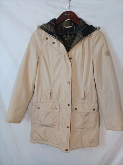 Barbour parca beige con capucha talla 38