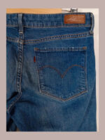 pantalón Levis azul 519 29x32 talla 38 y2k