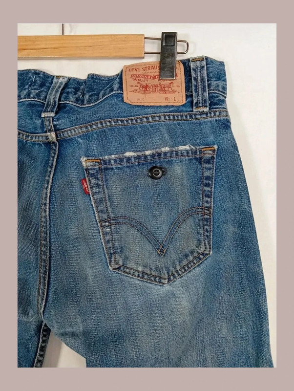 79baa433-b4a3-4ca0-b144-542c504b3f5f.jpeg levis azul 506 w36 l34 talla 46 pantalones vaqueros distressed