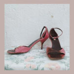 Sandalias o zapatos rosas talla 39
