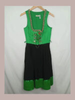 vestido verde con delantal landhaus tipo oktoberfest vintage alemán tirolesa austríaco. Original.