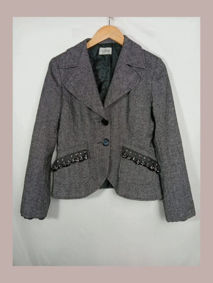 americana oltre espiga negra y blanca talla 38