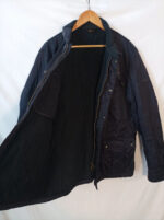 Barbour International azul oscuro acolchada con forro talla XL