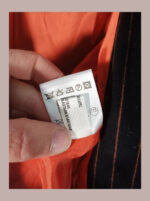 Chaqueta Escada negra con rayas naranjas "diplomática" talla 42. Sin estrenar.