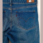 pantalón Levis azul 519 29x32 talla 38 y2k