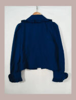 blusa con volantes azul marino talla 36 vintage años 80s. Perfecto estado.