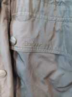 Abrigo o chaqueta Barbour negra talla L waterproof breathable