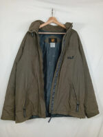 abrigo Jack wolfskin marrón gruesa talla L