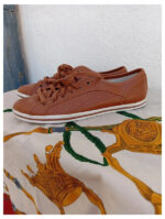 zapatilla buffalo marrón nuevas talla 39