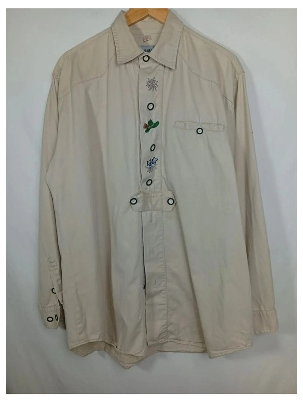 7995879d-2182-447f-82ac-9d0f2f37f3fe.jpeg camisa beige tirol catamaran talla 43 de cuello o XL algodón