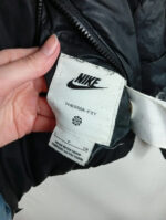 abrigo Nike reversible blanco por dentro, talla S