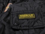 Barbour — Chaqueta ligera negra - Imagen 4